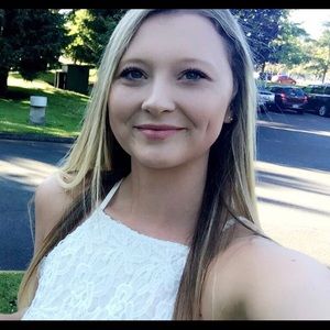 Meet your Posher, Ashlee